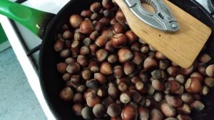 Жареный орех фунндук в скорлупе, интересный вкус