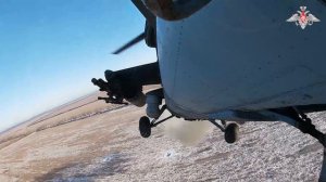 Экипажи армейской авиации ВКС поразили замаскированную технику и инженерные сооружения противника на