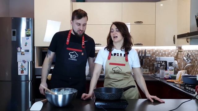 Масленица по Американски: готовим Панкейки с солёной карамелью