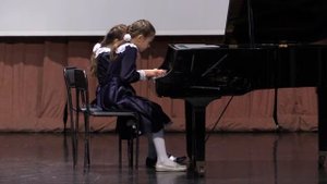 И. Цеслюкевич "Марш веселых человечков", исп. Гнатенко А., Львова У.