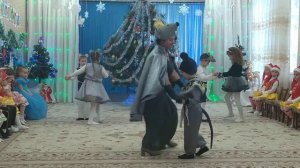 Танец мышей с Мышильдой на новогоднем утреннике (старшая группа)