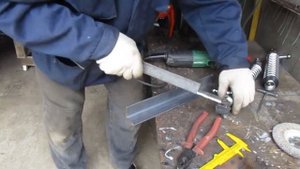 Скаут Сафари-3. Ставлю задние амортизаторы