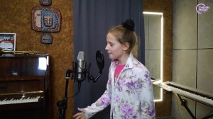 Анастасия Тихомирова -  Миру Мир (Зина Куприянович)