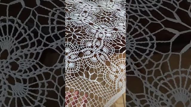 Скатерть вязаная крючком на овальный стол