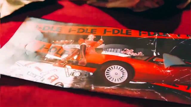 (G)I-dle TOMBOY "у мужлан нет прав" version смотреть онлайн