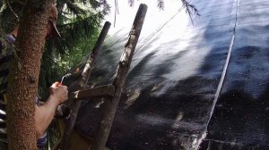 Доделал двухскатную крышу. Паял стекломаст баллончиком.