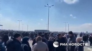 Раздача гуманитарная помощи в Мариуполе