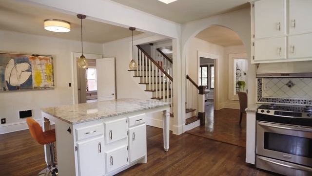 {4K} Sony A7III + Zhiyun Crane 2 | Atlanta Real Estate Tour смотреть онлайн