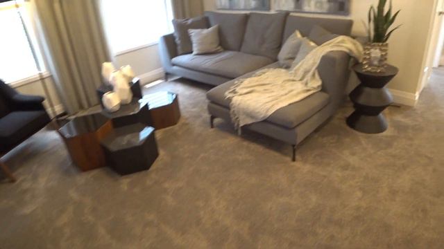 🏠БРОДИМ ПО ШОУ-ХОУМС В ПЛОХУЮ ПОГОДУ🏠 смотреть онлайн