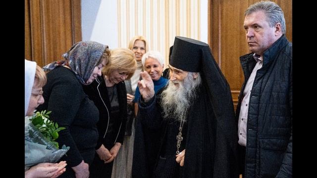 Как стать старцем. Пособие для молодых и не только молодых батюшек / отец Звездоний смотреть онлайн