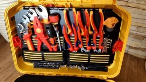 Инструмент электрика Stanley Fatmax FMST1 72383   DeWalt DT9293