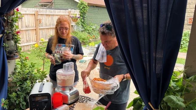 Solar Oven Cooked Peach Crumble | GoSun Fusion Hybrid Solar Oven | GoSun смотреть онлайн