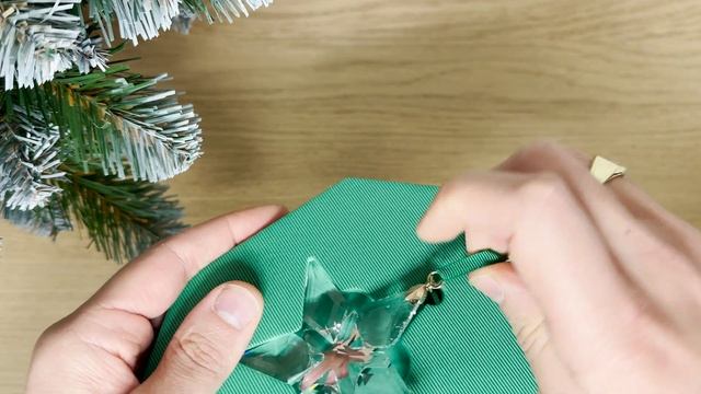 Unboxing Swarovski Ornament 2023 Star - 5636253 смотреть онлайн