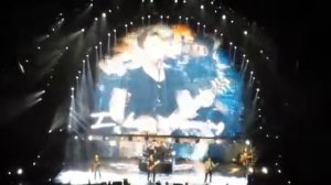 Nickelback - Far Away ( No fixed address tour 2015 )
