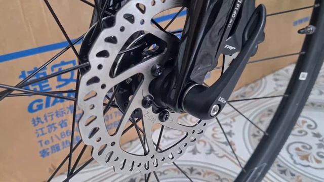 Chi tiết xe Giant Fastroad 219 ADV смотреть онлайн