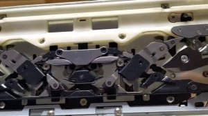 Двухфонтурная вязальная машина 3 класса Brother KH260/KR 260, каретка интарсии нашли хозяйку