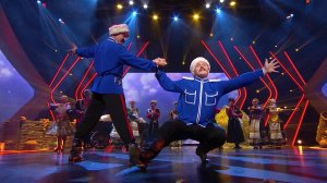Я смогу: Сергей Глушко и Дмитрий Лапиков танцуют казачий танец