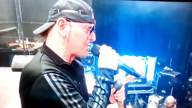 King Diamond no makeup! Test the sound with Mercyful fate! смотреть онлайн