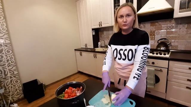 ШАШЛЫЧОК с КИВИ и ПОМИДОРАМИ!!! НУ ОЧЕНЬ ВКУСНО!! смотреть онлайн