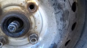 Как легко снять тормозной барабан с фольксваген (в данном случае Polo 3)