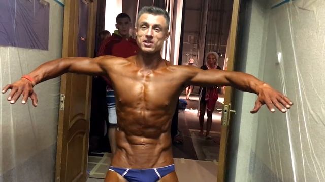 39 ЛЕТ | ВЫШЛИ НА СЦЕНУ ЗА 16 НЕДЕЛЬ | ДЕБЮТ смотреть онлайн