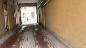 Большой проспект П. С. в Санкт-Петербурге. 1 апреля. 2020. Карантинные меры.