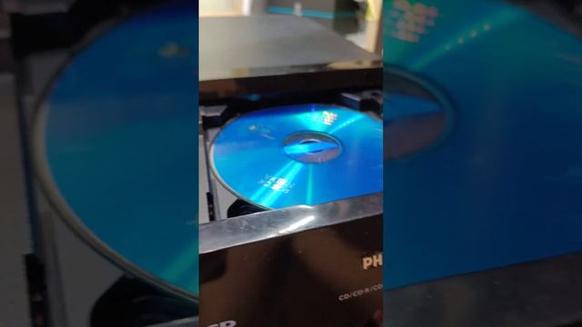 кратко о Philips mc77