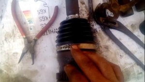 Пыльник шруса передней полуоси джип гранд чероки.