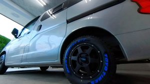 NV200 タイヤ交換