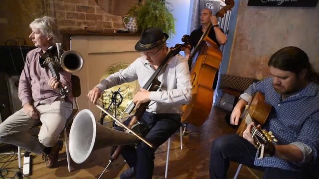 Blue Moon (Richard Rodgers and Lorenz Hart) смотреть онлайн