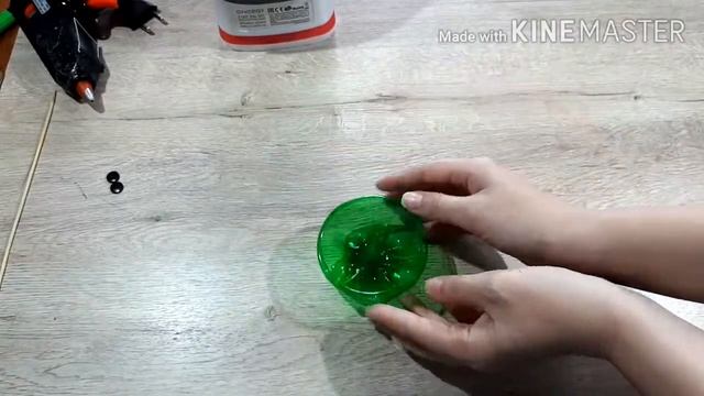 Поделки из пластиковых бутылок. Кораблик-черепашка. смотреть онлайн