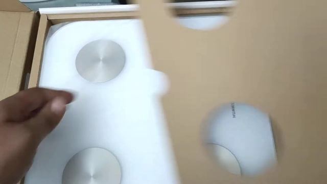 HUAWEI Scale 3 смотреть онлайн