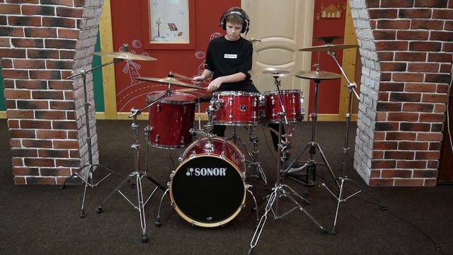 Владислав Баланов, 12 лет, Ударные инструменты, МУДО "Электроуглинская ДМШ" смотреть онлайн