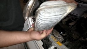 HOW TO CHANGE TOYOTA PASSO 2004 to 2015 1kr-fe Engine Air Intake Filter