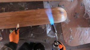 Как правильно  смазывать лыжи перед охотой.