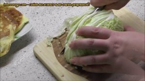 Салат с яичными блинчиками