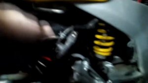 Как снять аккумулятор с YAMAHA TDM 850