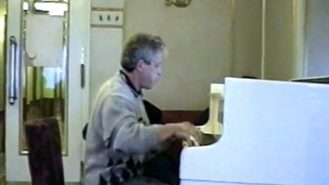"GYPSY"plays Vitaly Katsnelson ("ЦЫГАНОЧКА", исп В. Кацнельсон)