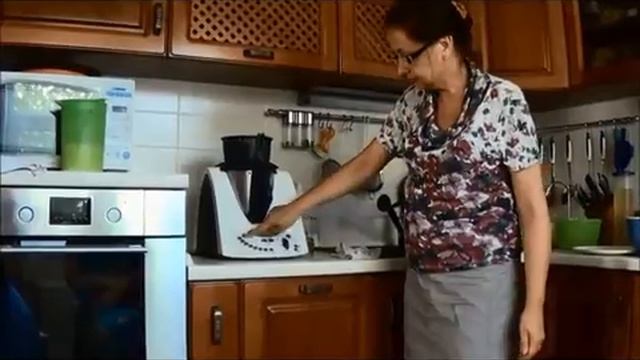 Термомикс. Приготовление кабачковой икры смотреть онлайн