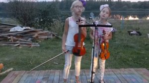 Чем занимаются дети летом в деревне у бабушки на каникулах