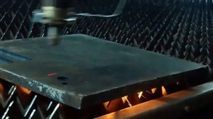 Лазерная резка металла (Laser Cutting)