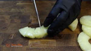 САЛАТ "Тропикана". Рецепт салата с курицей и ананасом.