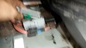 Ошибки по электроручнику не открывается богажник глючат стеклопоъемники Renault Grand Scenic II.