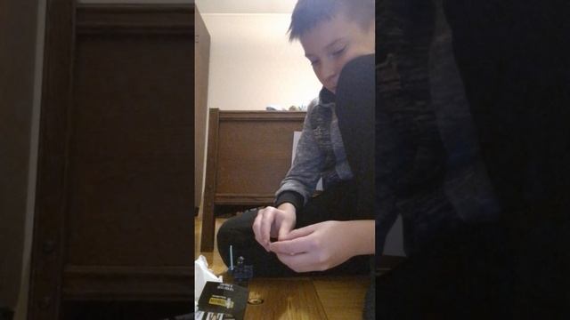 В этом видео я распаковал роблокс коробочки. смотреть онлайн