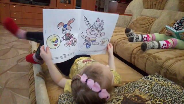 МЫ БЕСИМСЯ. ДАША БЬЕТ ЖЕНЮ. ЧИТАЕМ СКАЗКУ смотреть онлайн