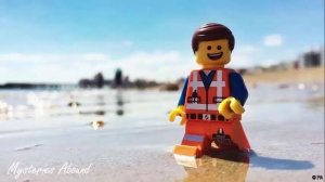 The Cornish Beach Where Lego Keeps Washing Up - Mysteries Abound (Sountrack)