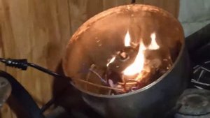 от так горит щёточный электродвигатель.