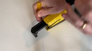 ABUS Nordic | 8077 Discbrake lock - how to change the batteries