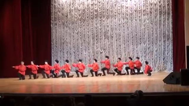 "Казачки". Хореографический коллектив ЖДШИ №2 "Иван да Марья" смотреть онлайн