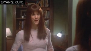 AYOLLAR TURSIGI VA LIFCHIGINI XIDLAB . QILGAN YIGIT Tarjima Kinolar a guy who smells women's clothe